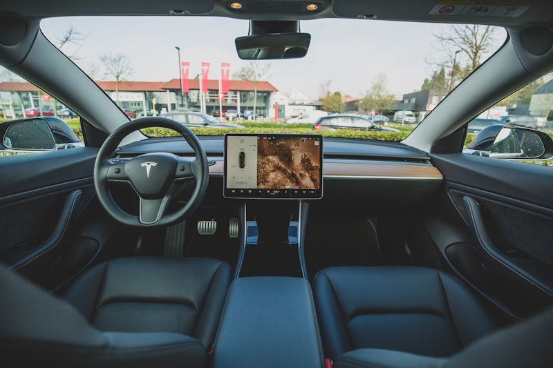 Tesla Model Y Fiyat Listesi 2026: Tüm Versiyonlar ve Güncel Rakamlar
