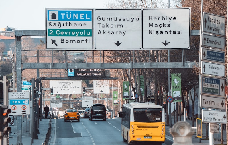 Avrasya Tüneli Fiyat Listesi 2026: Otomobil ve Minibüs Geçiş Ücretleri