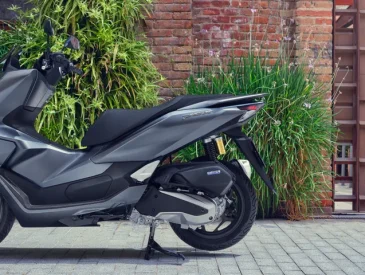 Sahibinden mi Bayiden mi 2026 Honda PCX 125 Sıfır ve İkinci El Fiyat Analizi
