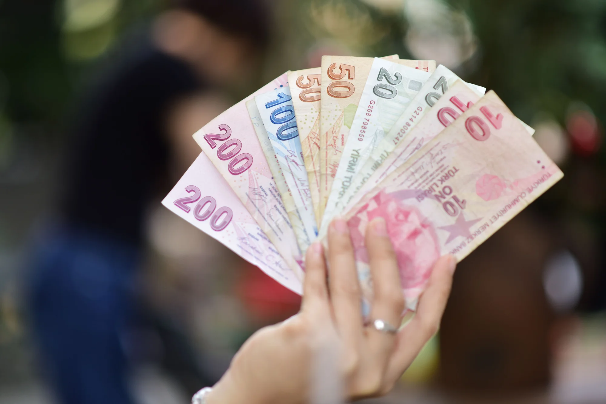 Gerçek Fiyatları Anlamak İçin Piyasa Araştırması Nasıl Yapılır?