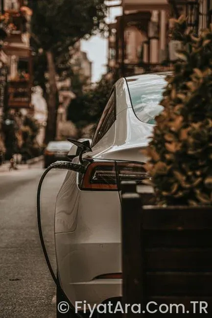 Elektrikli Araçlar Neden Türkiye’de Daha Pahalı?