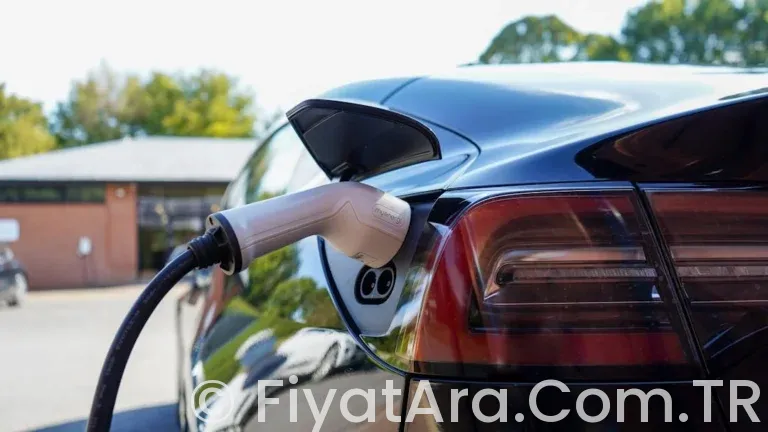 En Mantıklı Elektrikli Araç Hangisi?