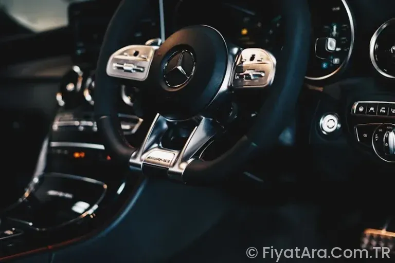 Mercedes-Benz Sıfır Araç Fiyat Listesi 2026: Tüm Donanımlar ve AMG Paket Opsiyon Maliyetleri