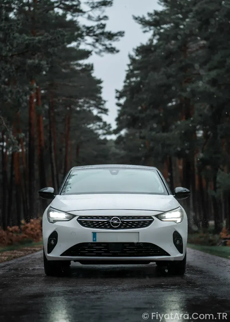 Opel Türkiye Sıfır Araç Kampanyaları 2026: Tüm Donanımlar ve GS Paket Opsiyon Maliyetleri