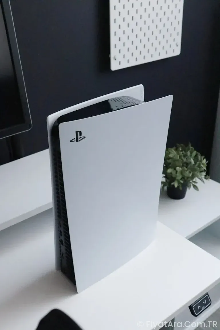 PS5 Slim mi, Yoksa PS5 Pro mu? 2026 Fiyat ve Performans Farkına Değer mi?