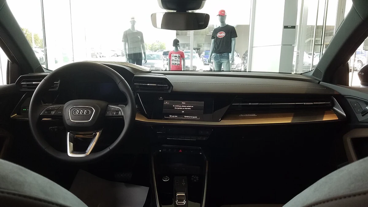 Yeni Audi A3 Sedan ve Sportback İç Mekan ve Kokpit Mimarisi
