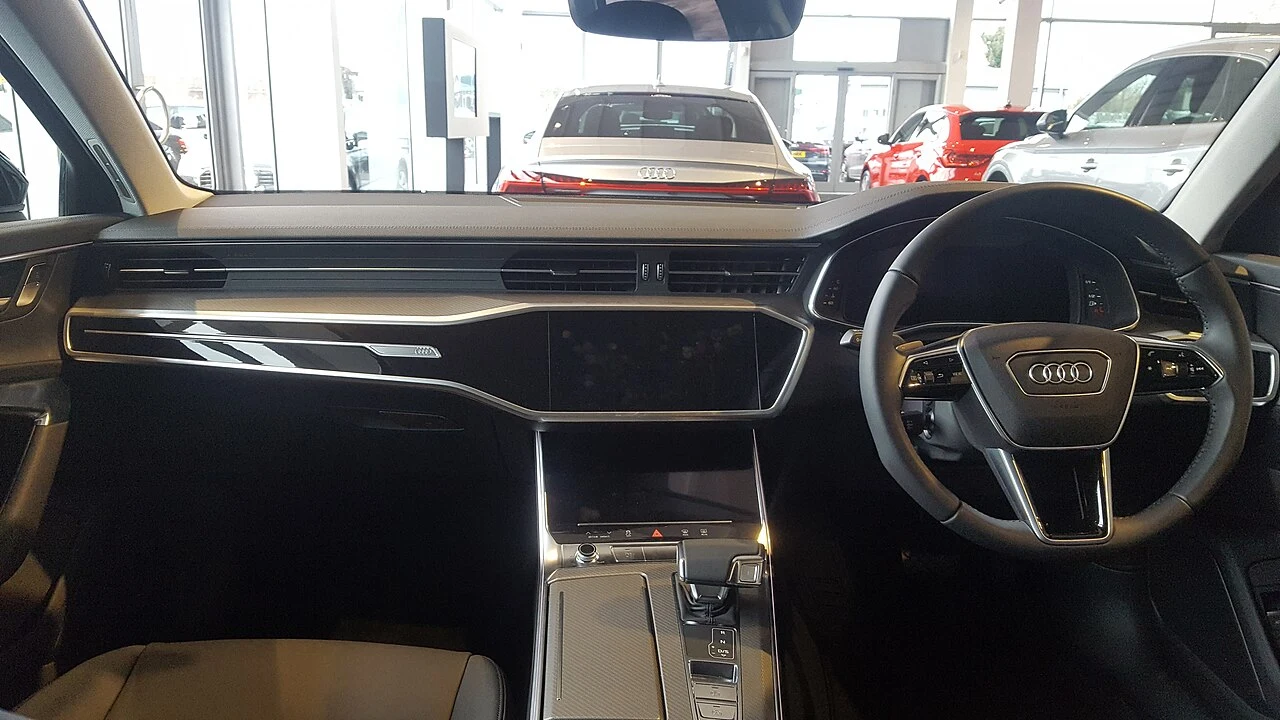 Audi A6 Sedan İç Mekan ve Kokpit Teknolojisi