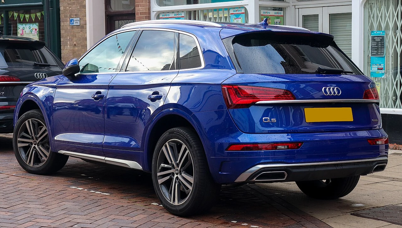 Yeni Audi Q5 Arka Tasarım ve Bagaj Detayı