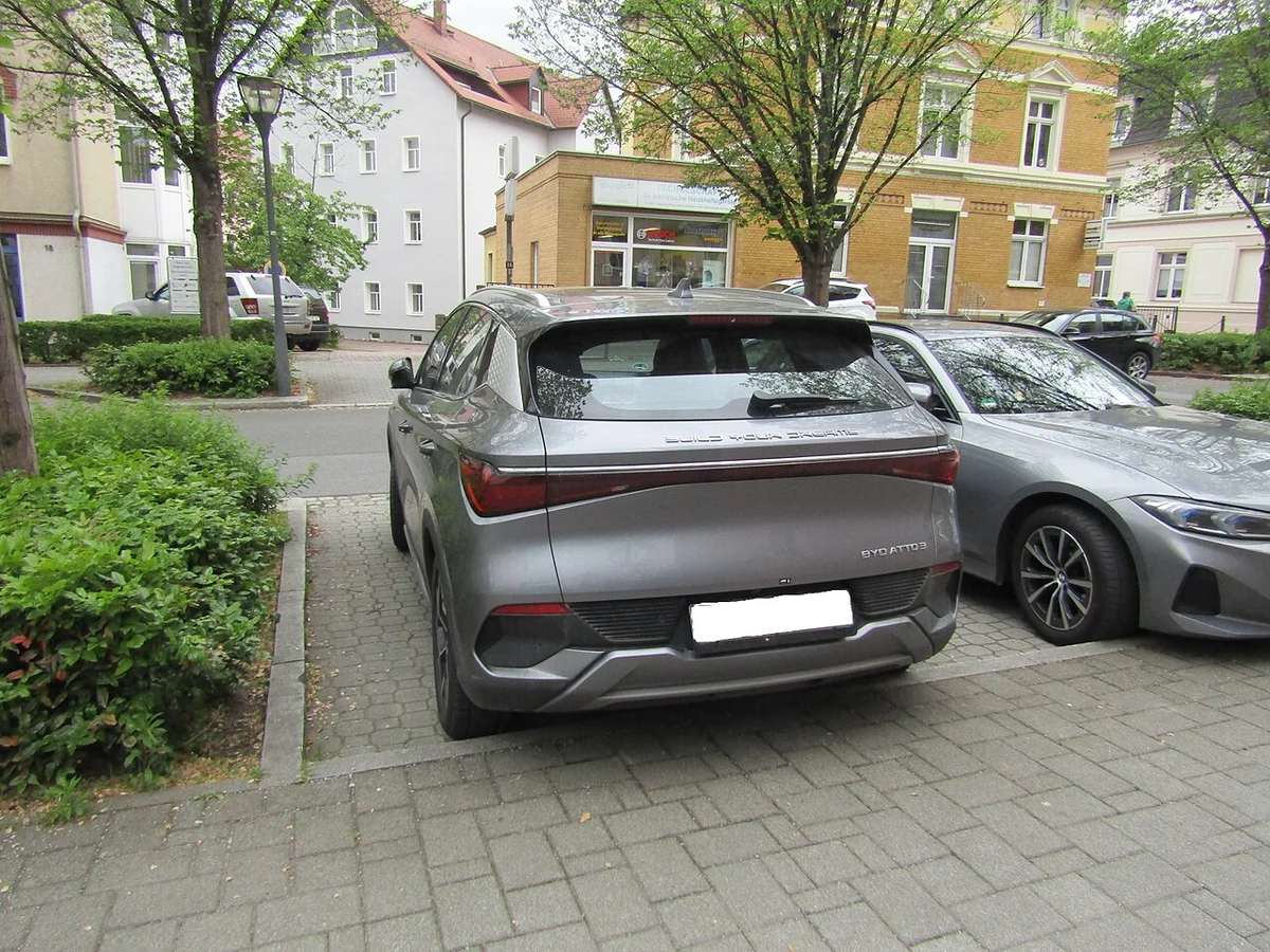 Yeni BYD Atto 3 Arka Tasarım ve Detay Çizgileri