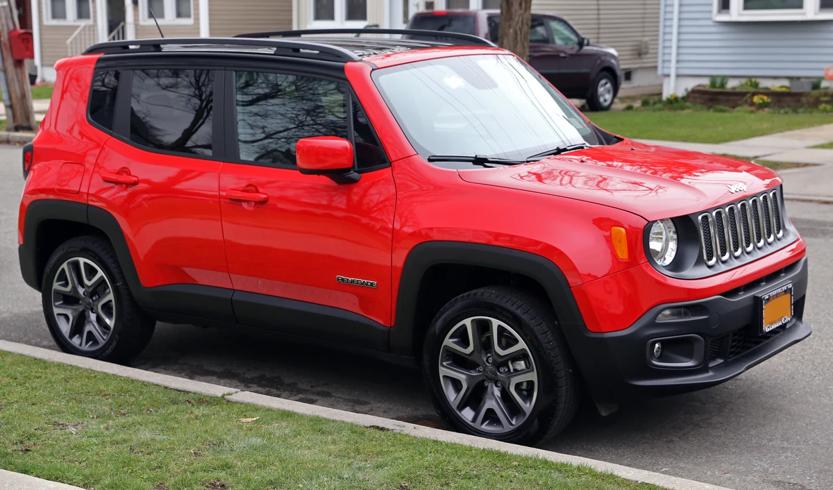 Jeep Renegade İç Mekan ve Kokpit Mimarisi