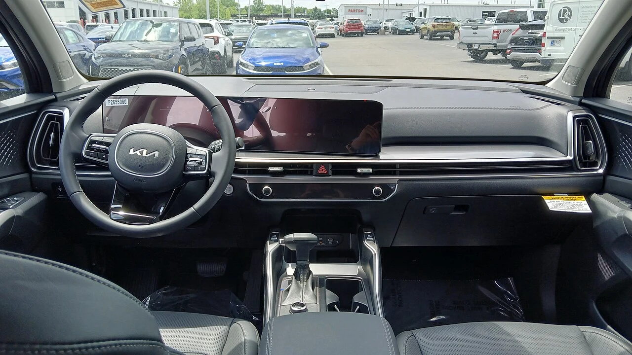 Yeni Kia Sorento İç Mekan ve Kokpit Teknolojisi