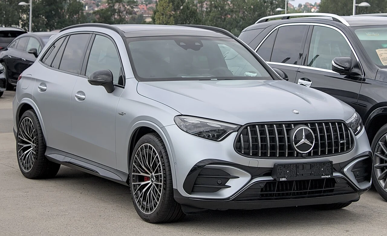 Yeni Mercedes-Benz GLC İç Mekan ve Kokpit Teknolojisi