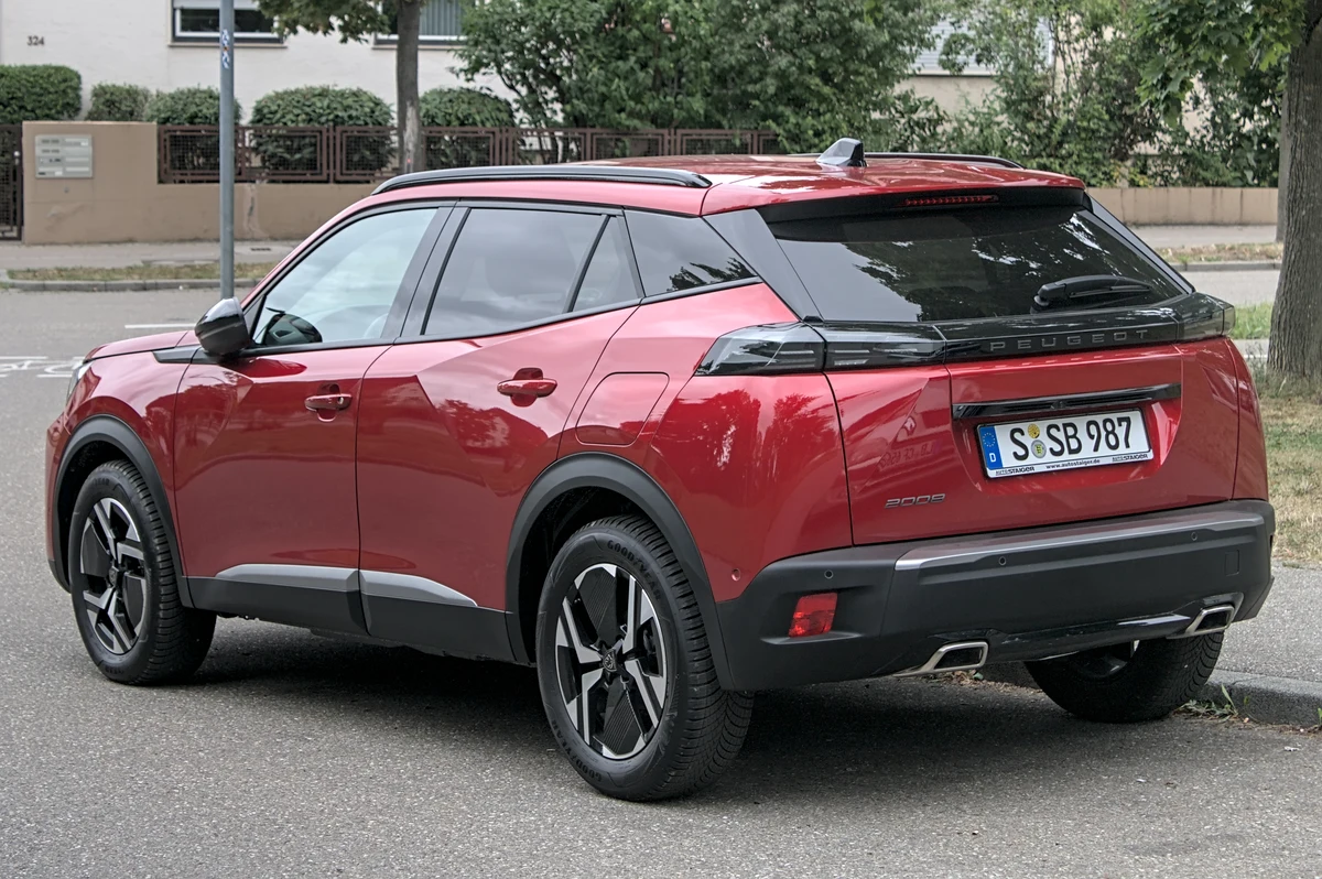 Peugeot 2008 Arka Tasarım ve Bagaj Hacmi