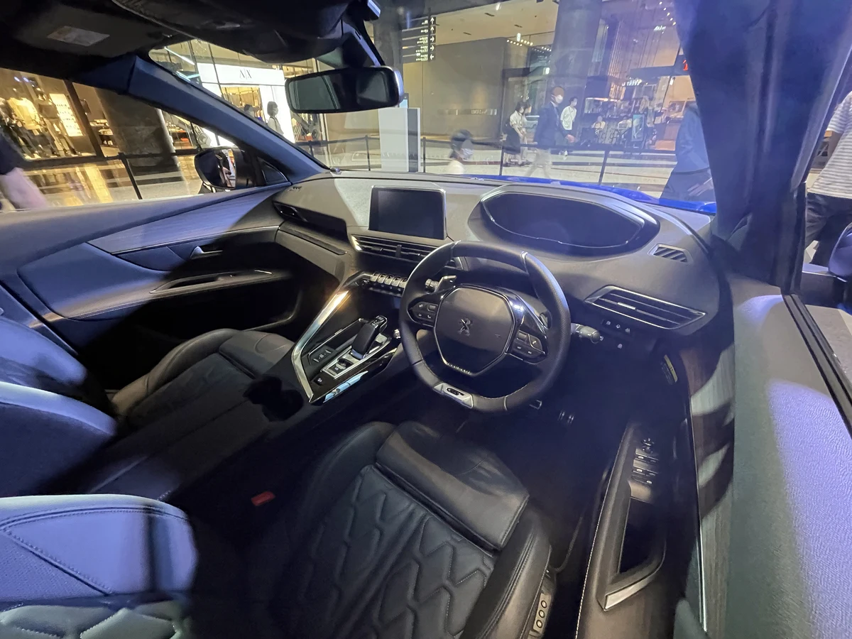 Yeni Nesil Peugeot 3008 Fastback İç Mekan ve Kokpit Mimarisi