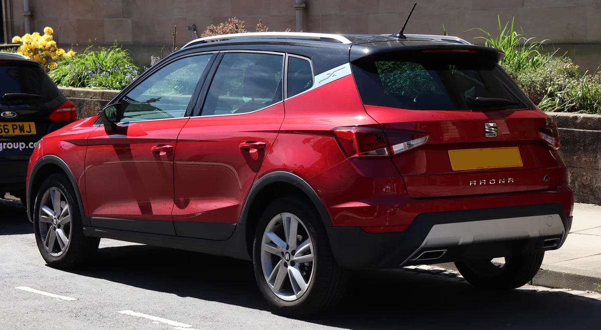 Seat Arona Arka Tasarım ve Bagaj Hacmi