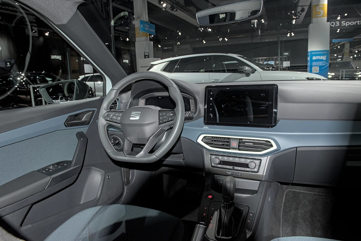 Seat Arona İç Mekan ve Kokpit Tasarımı