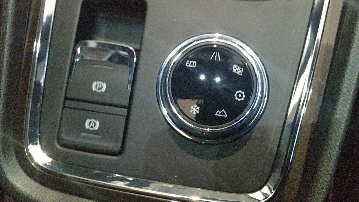 SEAT Ateca İç Mekan ve Kokpit Mimarisi
