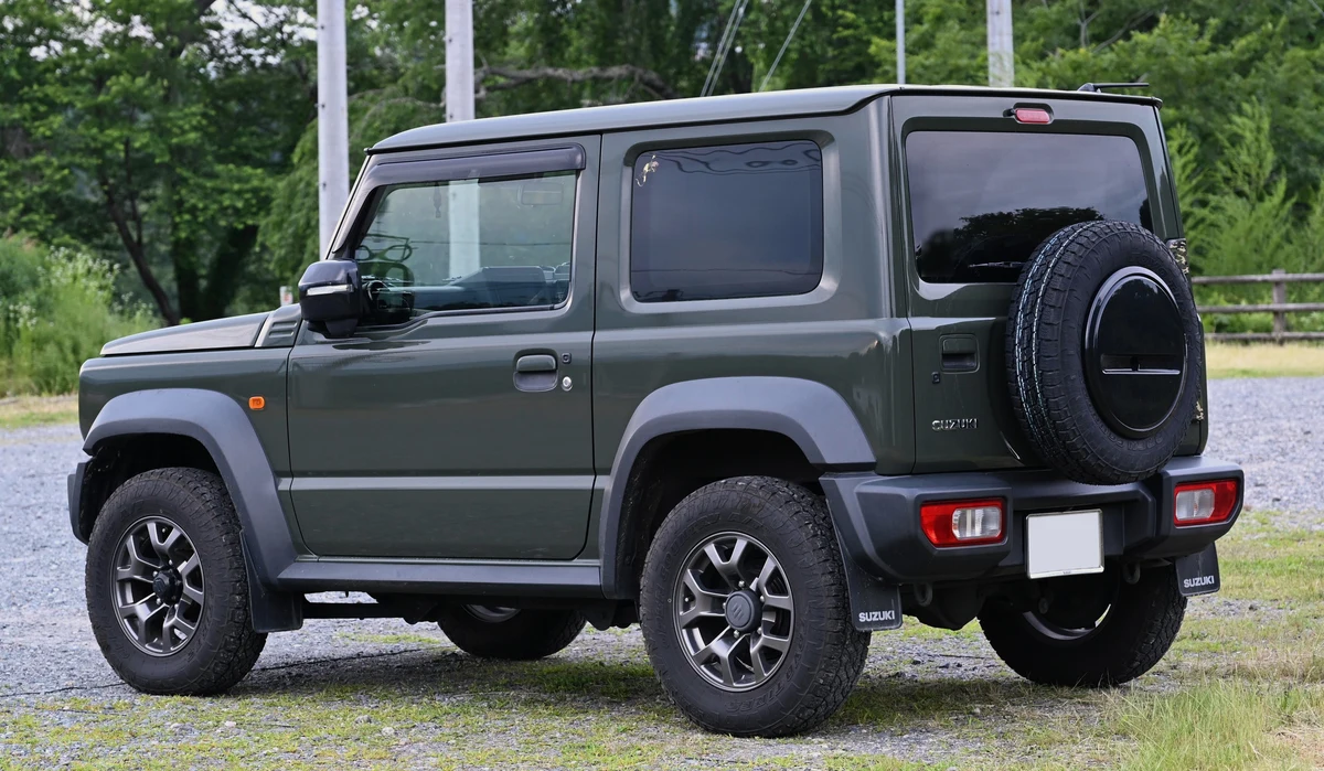 Suzuki Jimny Arka Tasarım ve Bagaj Hacmi