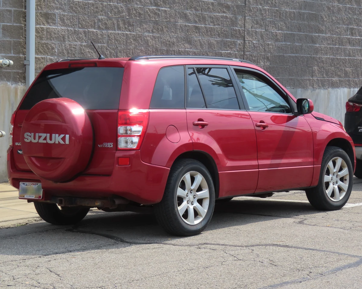 Suzuki Vitara Arka Tasarım ve Bagaj Hacmi
