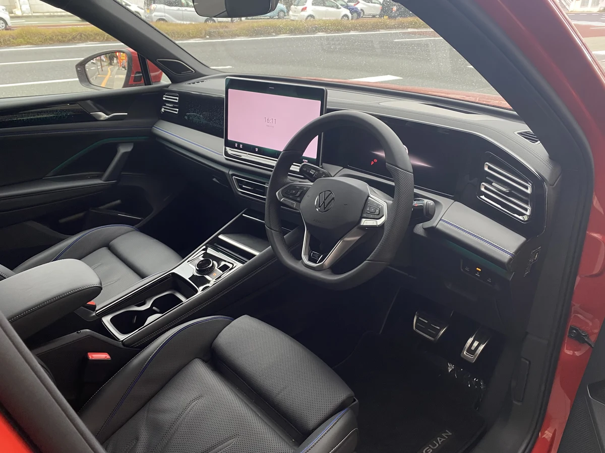 Yeni Volkswagen Tiguan İç Mekan ve Kokpit Mimarisi